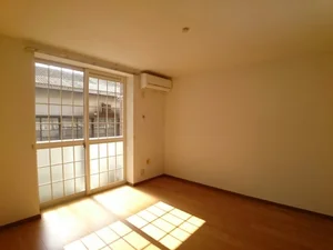 のマンスリーマンション・ウィークリーマンション「Ｉｌｌｕｓｉｏｎ 102・洋室(No.1363999)」メイン画像