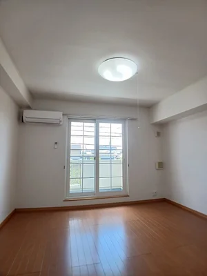 のマンスリーマンション・ウィークリーマンション「リバーサイド　２番館 203・洋室(No.1364145)」メイン画像