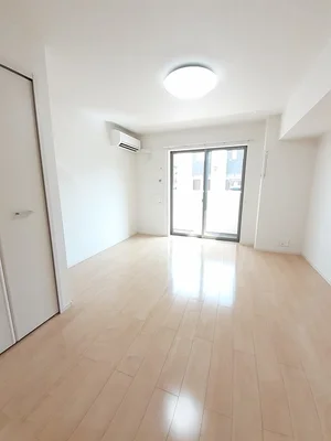 広島県のマンスリーマンション・ウィークリーマンション「シャムロック春日Ⅱ 102・洋室(No.1364164)」メイン画像