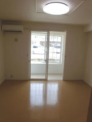 のマンスリーマンション・ウィークリーマンション「サン　メゾン　Ｅ 101・洋室(No.1364171)」メイン画像