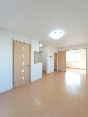 のマンスリーマンション・ウィークリーマンション「プロムナードⅤ 105・洋室(No.1364180)」メイン画像