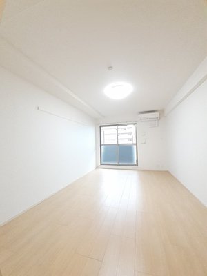 四国大学周辺のマンスリーマンション・ウィークリーマンション「グランクリュ佐古　ＷＥＳＴ 1007・洋室(No.1364198)」メイン画像