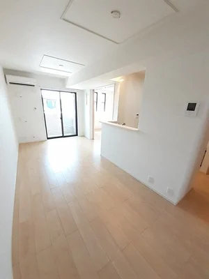 のマンスリーマンション・ウィークリーマンション「ナリッシュ　トロワ 202・洋室(No.1364200)」メイン画像