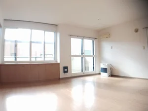 のマンスリーマンション・ウィークリーマンション「ピースフル三和 202・洋室(No.1364217)」メイン画像