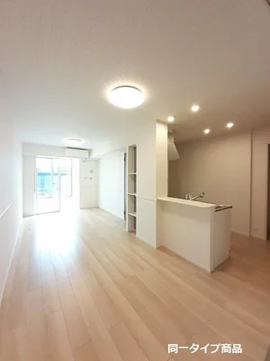 のマンスリーマンション・ウィークリーマンション「クレストⅠ 103・洋室(No.1364255)」メイン画像