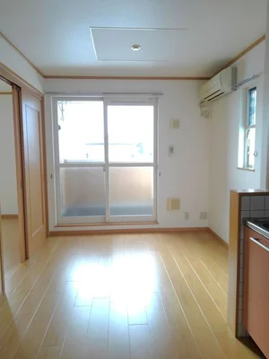 小松市のマンスリーマンション・ウィークリーマンション「ソレイユＫ・Ｙ　Ⅰ棟 201・洋室(No.1364389)」メイン画像