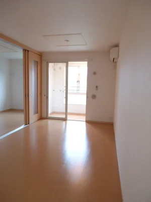 小松市のマンスリーマンション・ウィークリーマンション「ルーナ・ジェーナ 203・洋室(No.1364394)」メイン画像