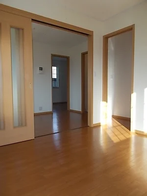 山形県の大東建託リーシング株式会社のマンスリーマンション・ウィークリーマンション「フォンテーヌ・パレⅠ 101・洋室(No.1364433)」メイン画像