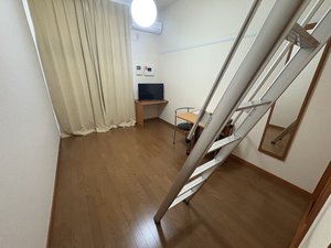 のマンスリーマンション・ウィークリーマンション「レオパレスプロヴァンス 106(No.1364542)」メイン画像