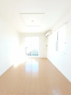 のマンスリーマンション・ウィークリーマンション「アンソレイユ・ヴァン 102・洋室(No.1365049)」メイン画像