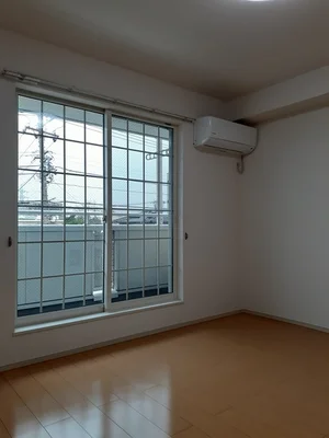 のマンスリーマンション・ウィークリーマンション「ヴィラ　ココノ 202・洋室(No.1365081)」メイン画像