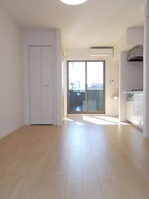 のマンスリーマンション・ウィークリーマンション「ＢＥＡＲＳⅢ 102・洋室(No.1365083)」メイン画像