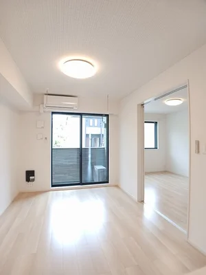 静岡県のマンスリーマンション・ウィークリーマンション「ダブル・クエスト　Ⅰ 102・洋室(No.1365098)」メイン画像