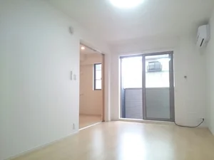 のマンスリーマンション・ウィークリーマンション「グレイス　ナラヤマ 103・洋室(No.1365205)」メイン画像