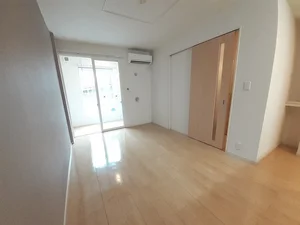 鳥取市古海（鳥取県）のマンスリーマンション・ウィークリーマンション「グラン　ファミリア 102・洋室(No.1365248)」メイン画像