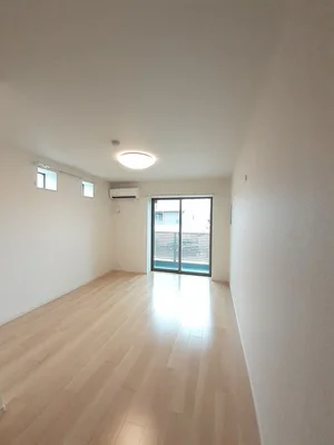 のマンスリーマンション・ウィークリーマンション「サラーム 201・洋室(No.1365282)」メイン画像