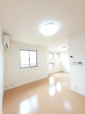 のマンスリーマンション・ウィークリーマンション「パークハイム・ＳＵＮ 202・洋室(No.1365321)」メイン画像