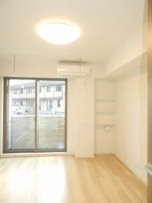 のマンスリーマンション・ウィークリーマンション「Ｂｅｌｌｅ　Ｆｏｎｔａｉｎｅ 102・洋室(No.1365322)」メイン画像