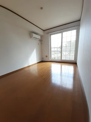 のマンスリーマンション・ウィークリーマンション「澄風館 102・洋室(No.1365353)」メイン画像