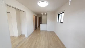 のマンスリーマンション・ウィークリーマンション「セラピアⅣ　Ａ 201・洋室(No.1365363)」メイン画像