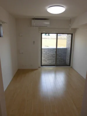 のマンスリーマンション・ウィークリーマンション「Ｓｏｙｂｅａｎｓ 301・洋室(No.1365392)」メイン画像