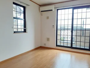 のマンスリーマンション・ウィークリーマンション「ベル　ソレイユ　Β 201・洋室(No.1365455)」メイン画像