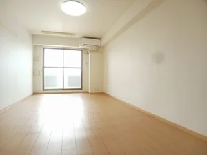 多治見駅（岐阜県）のマンスリーマンション・ウィークリーマンション「エスト　グランディ－ル 309・洋室(No.1365461)」メイン画像