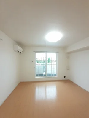 鳥取県のマンスリーマンション・ウィークリーマンション「ＬＡＰＩＮＥ（ラピーヌ）Ａ 201・洋室(No.1365465)」メイン画像