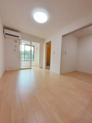 のマンスリーマンション・ウィークリーマンション「メゾン　ブローテ　Ⅱ 103・洋室(No.1365552)」メイン画像