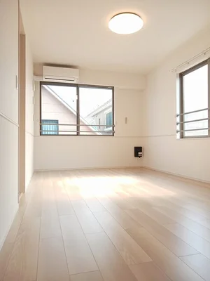 静岡県のマンスリーマンション・ウィークリーマンション「ゴールドリング船越南 303・洋室(No.1365590)」メイン画像