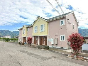 のマンスリーマンション・ウィークリーマンション「ソレア－ドフジサキⅡ 102・洋室(No.1365597)」メイン画像