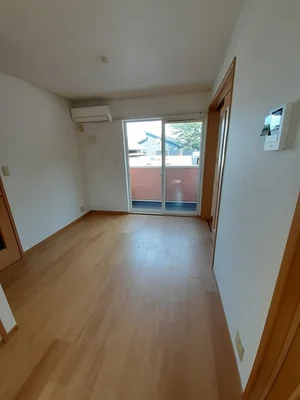 のマンスリーマンション・ウィークリーマンション「ハッピー尾山タウン　Ｂ 101・洋室(No.1365637)」メイン画像