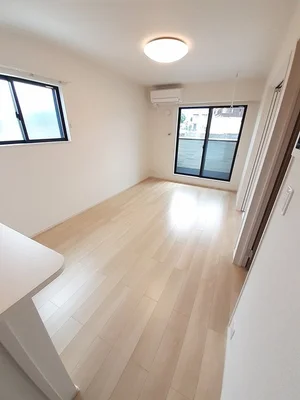 のマンスリーマンション・ウィークリーマンション「メゾンリヴィエール１ 201・洋室(No.1365646)」メイン画像