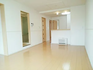 のマンスリーマンション・ウィークリーマンション「コリーヌⅠ 202・洋室(No.1365701)」メイン画像