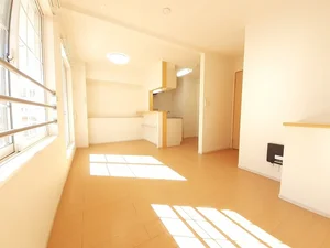 のマンスリーマンション・ウィークリーマンション「カーサ・ソーレ 202・洋室(No.1366038)」メイン画像