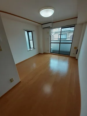 のマンスリーマンション・ウィークリーマンション「サウス・ヤツカ 205・洋室(No.1366049)」メイン画像