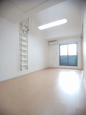 のマンスリーマンション・ウィークリーマンション「グラン・アムール 202・洋室(No.1366099)」メイン画像