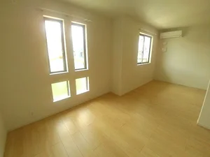 のマンスリーマンション・ウィークリーマンション「カーサ・リエット　アリア　Ｂ 201・洋室(No.1366197)」メイン画像