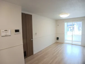 のマンスリーマンション・ウィークリーマンション「カーサ・リンドペローⅠ 102・洋室(No.1366198)」メイン画像