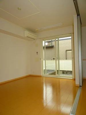 のマンスリーマンション・ウィークリーマンション「グリーンウッドⅢ 101・洋室(No.1366229)」メイン画像