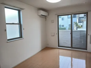 のマンスリーマンション・ウィークリーマンション「アルコバレノ 101・洋室(No.1366357)」メイン画像