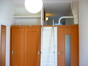 のマンスリーマンション・ウィークリーマンション「レオパレス若草 210(No.1366460)」メイン画像