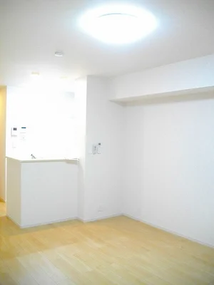 のマンスリーマンション・ウィークリーマンション「フォレスト　ガーデン 102・洋室(No.1366648)」メイン画像