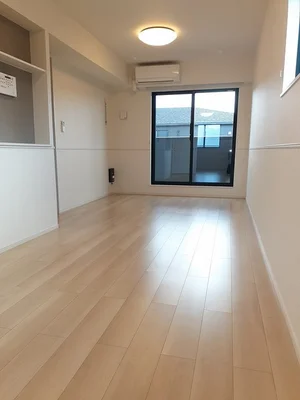 のマンスリーマンション・ウィークリーマンション「キャトル・セゾンⅢ 201・洋室(No.1366724)」メイン画像