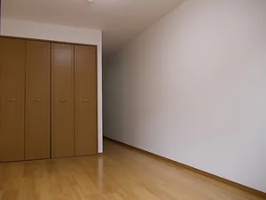 のマンスリーマンション・ウィークリーマンション「ＣＯＭＯＤＯ・ＳＥＮ 305・洋室(No.1366731)」メイン画像