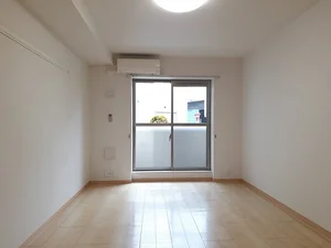 のマンスリーマンション・ウィークリーマンション「ライツェントヴォーネンⅡ 104・洋室(No.1366743)」メイン画像