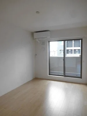 のマンスリーマンション・ウィークリーマンション「カーサメヌエット　Ｂ 202・洋室(No.1366799)」メイン画像