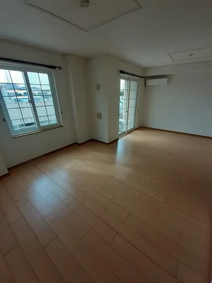 のマンスリーマンション・ウィークリーマンション「ウエストリバーＡ 102・洋室(No.1366845)」メイン画像