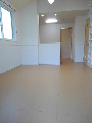 のマンスリーマンション・ウィークリーマンション「アディス　神ノ輪　Ｂ 201・洋室(No.1366853)」メイン画像