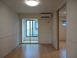 福井県のマンスリーマンション・ウィークリーマンション「チェリーツリーやえ　Ⅰ 204・洋室(No.1366885)」メイン画像
